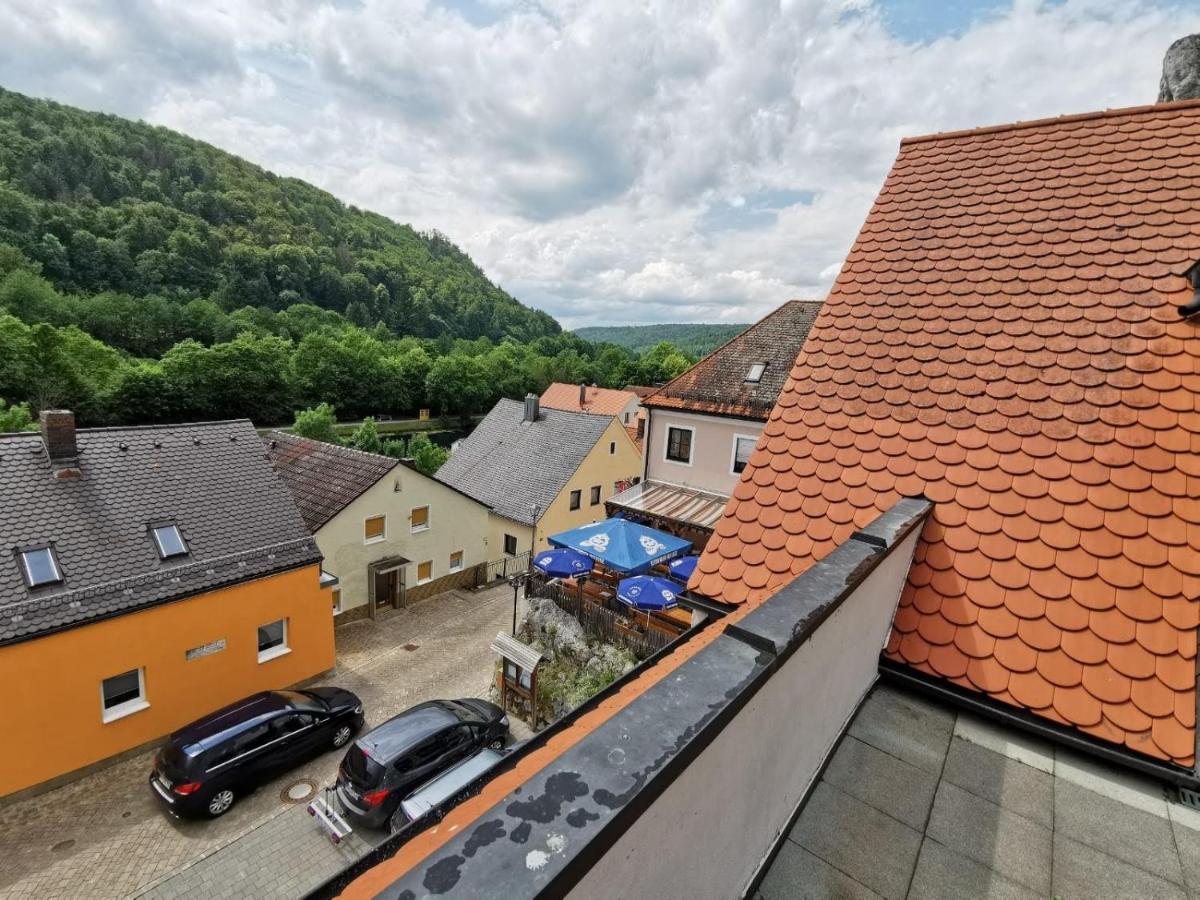 Gasthaus Felsenwastl Essing Exterior photo
