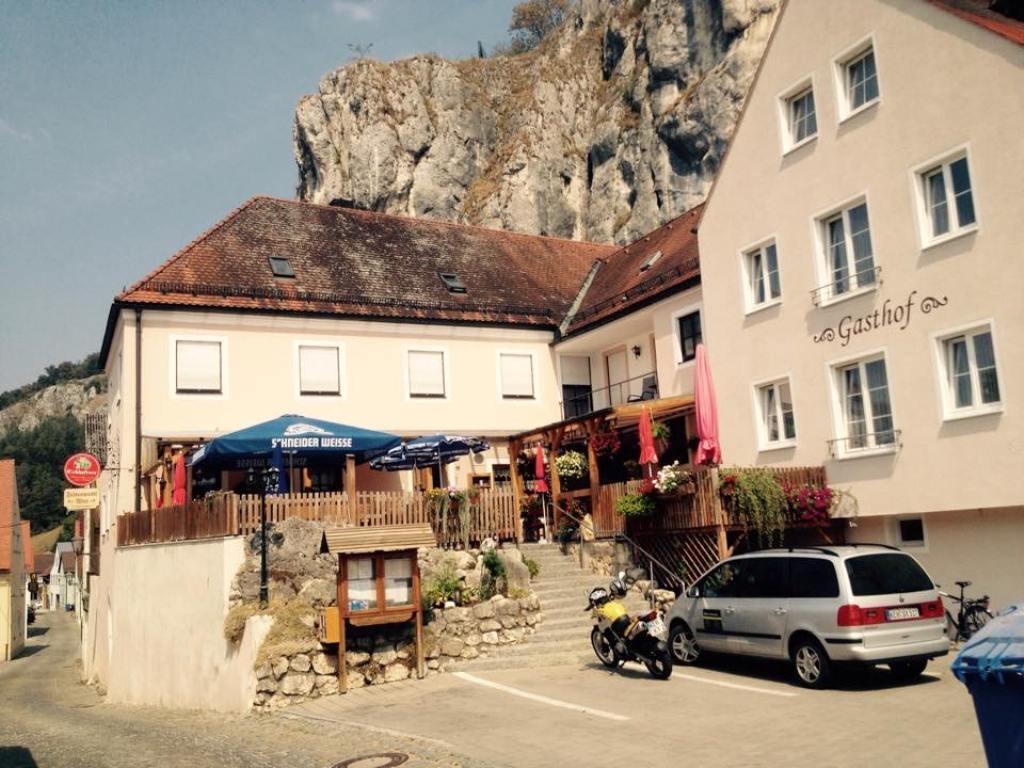 Gasthaus Felsenwastl Essing Exterior photo